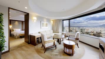 Suite, Non Smoking | 1 bedroom, down duvets, minibar, in-room safe