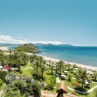 Vista para praia/oceano