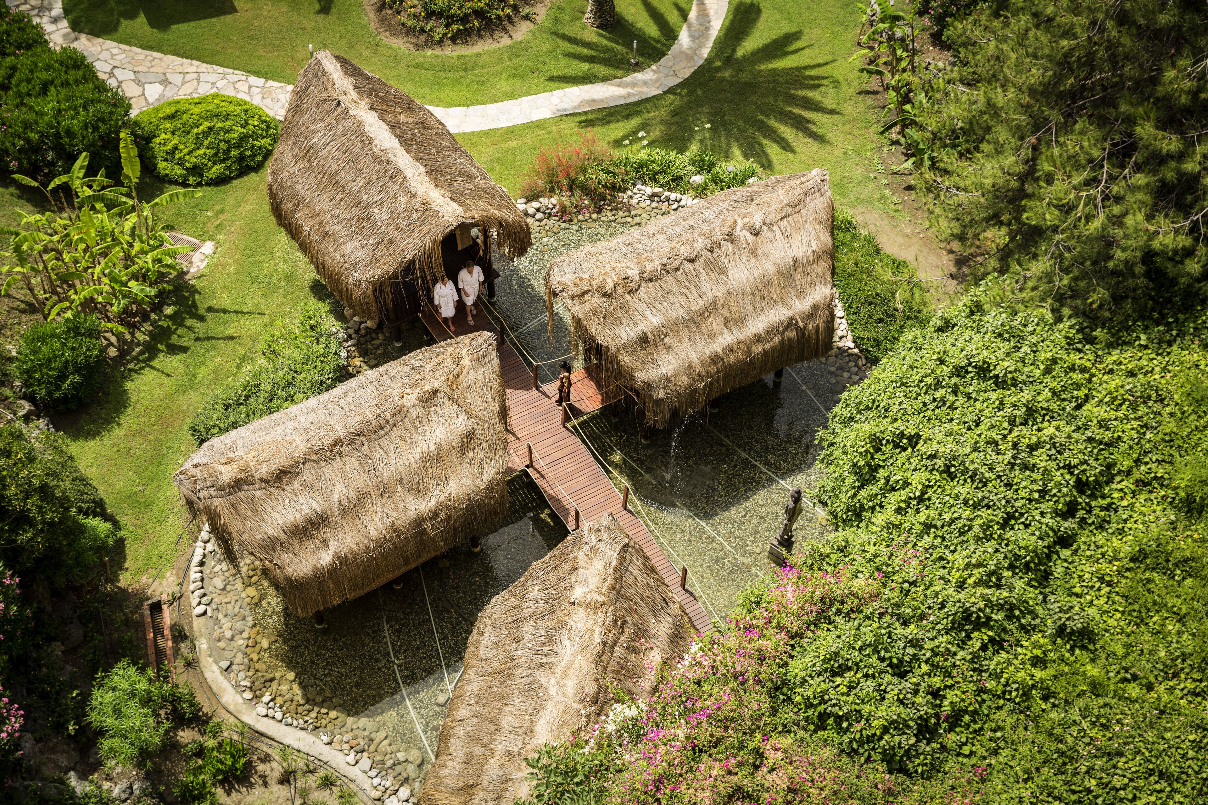 Sauna, steam room, Turkish bath/hammam, body treatments