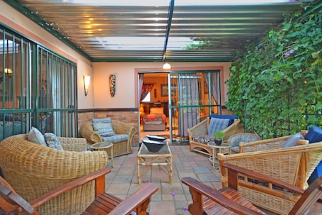 Suite 5-UMTOMBO(spring) | Terrace/patio