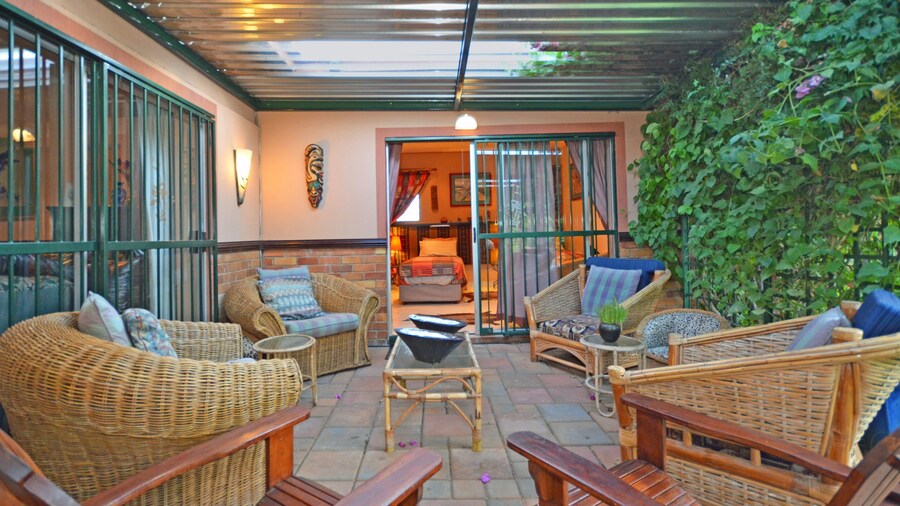 Cherry Tree Cottage Linden Bed and Breakfast