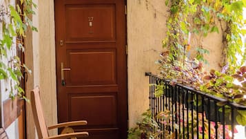 Suite, Kitchen | Terrace/patio