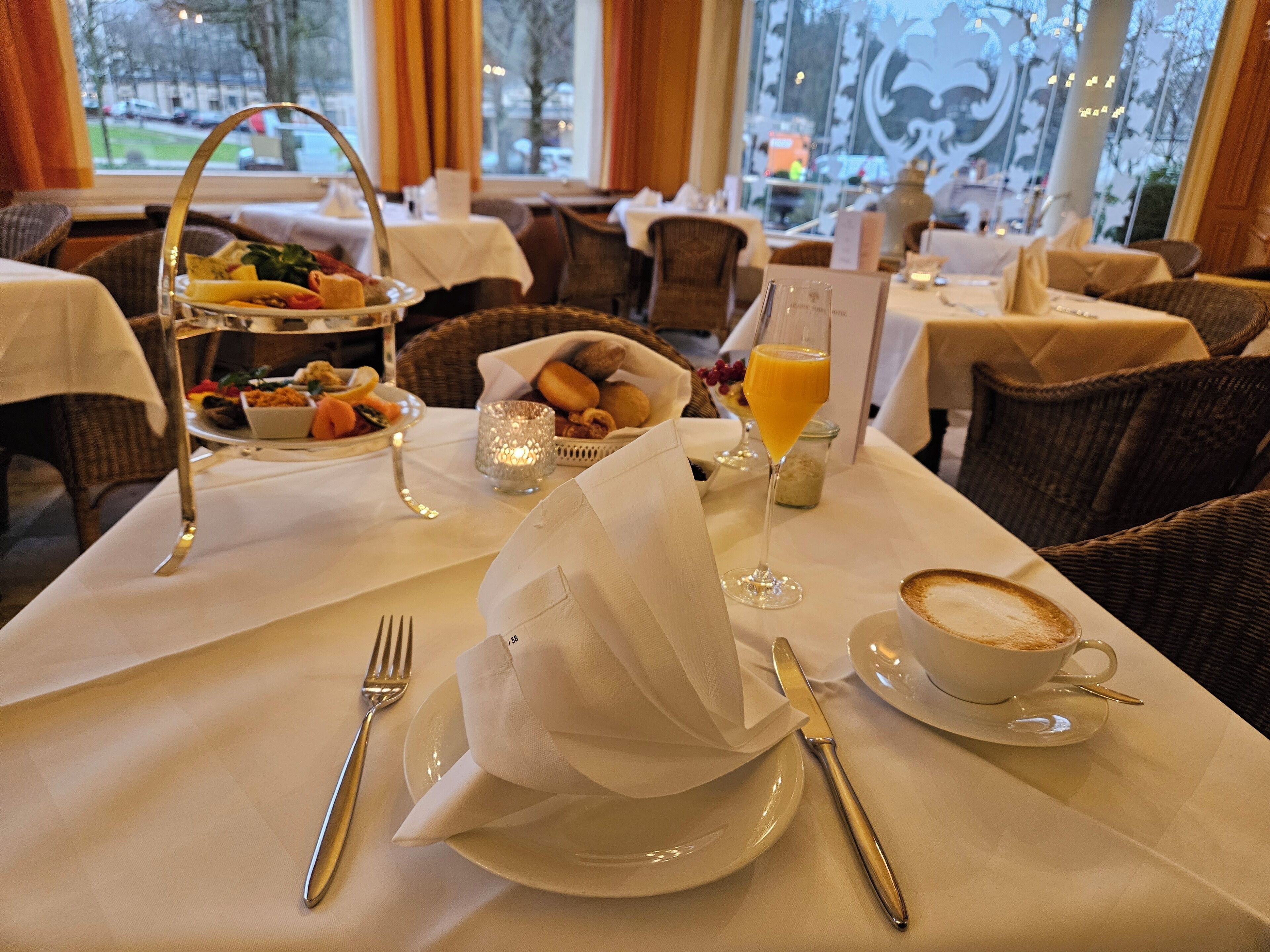 daily full breakfast (eur 31.00 per person)