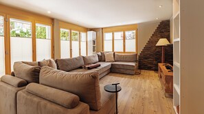 Appartement, 3 chambres, terrasse, vue montagne