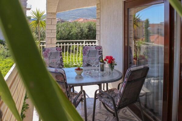 Basic Apartment, 2 Bedrooms, Non Smoking, Balcony | Balcony