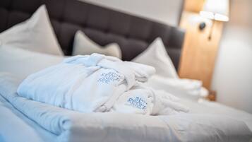 Kahden hengen huone, parveke, vuoristonäköala