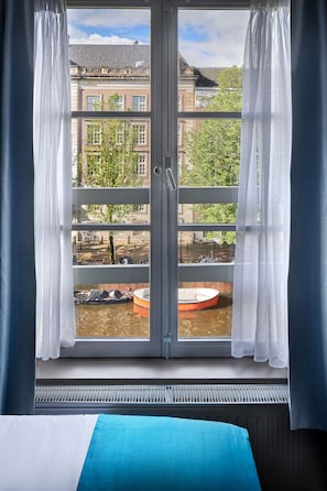 1 bedroom, premium bedding, Select Comfort beds, in-room safe