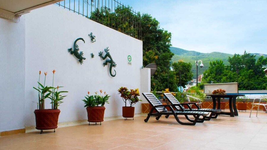 Hotel Plaza Versalles