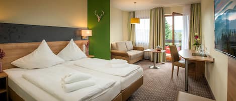 Superior Double Room | Individually decorated, individually furnished, desk, laptop workspace