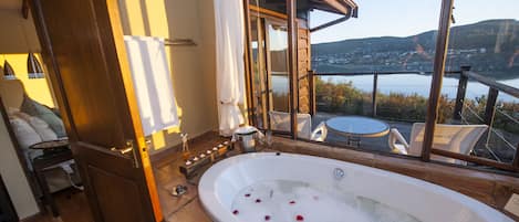 Suite, 1 King Bed, Lagoon View | View from room