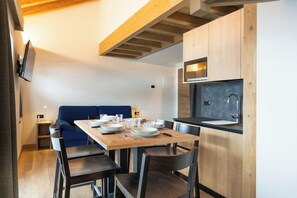 Dining - Nevegall Residence (Livigno)