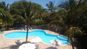 Outdoor pool, open 8:00 AM to 9:30 PM, pool umbrellas, pool loungers - Aquarela do Brasil Village (Tibau do Sul)