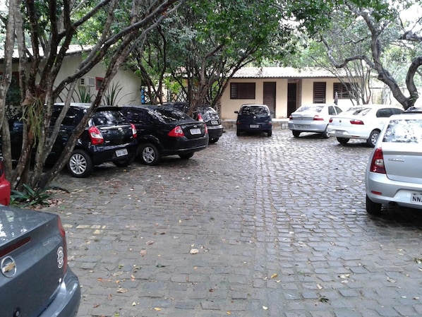 Free self parking