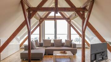 Suite (OnTheTop) | Woonruimte | Flatscreentelevisie