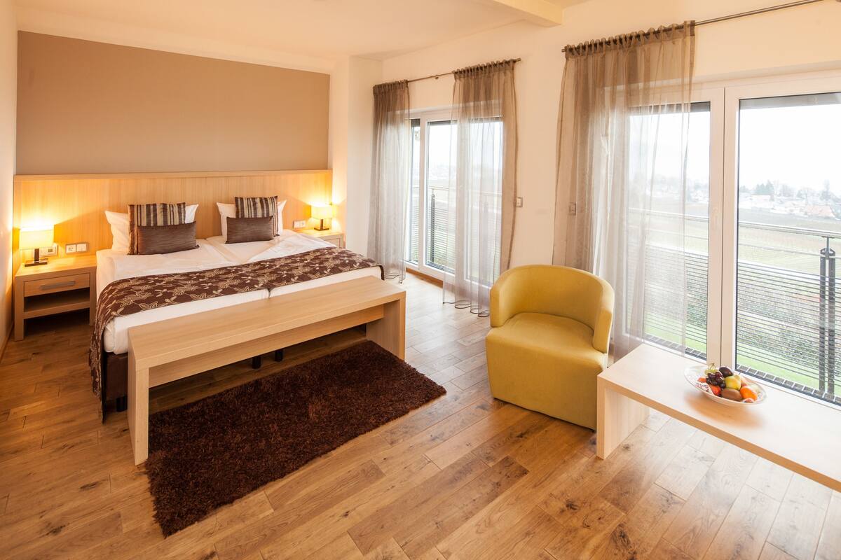 superior double room, lake view | hypo-allergenic bedding, minibar, in-room safe, desk