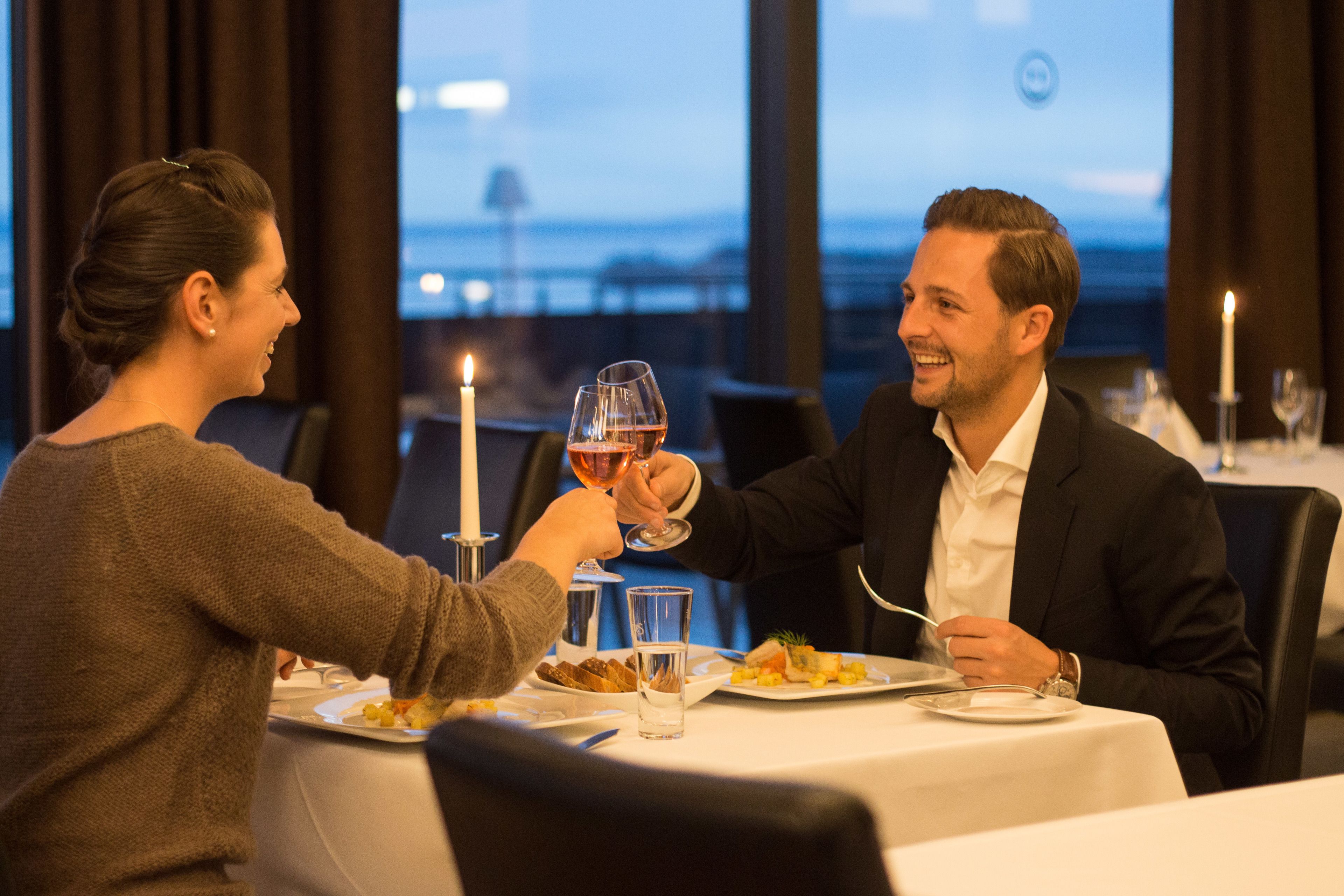 breakfast and dinner served