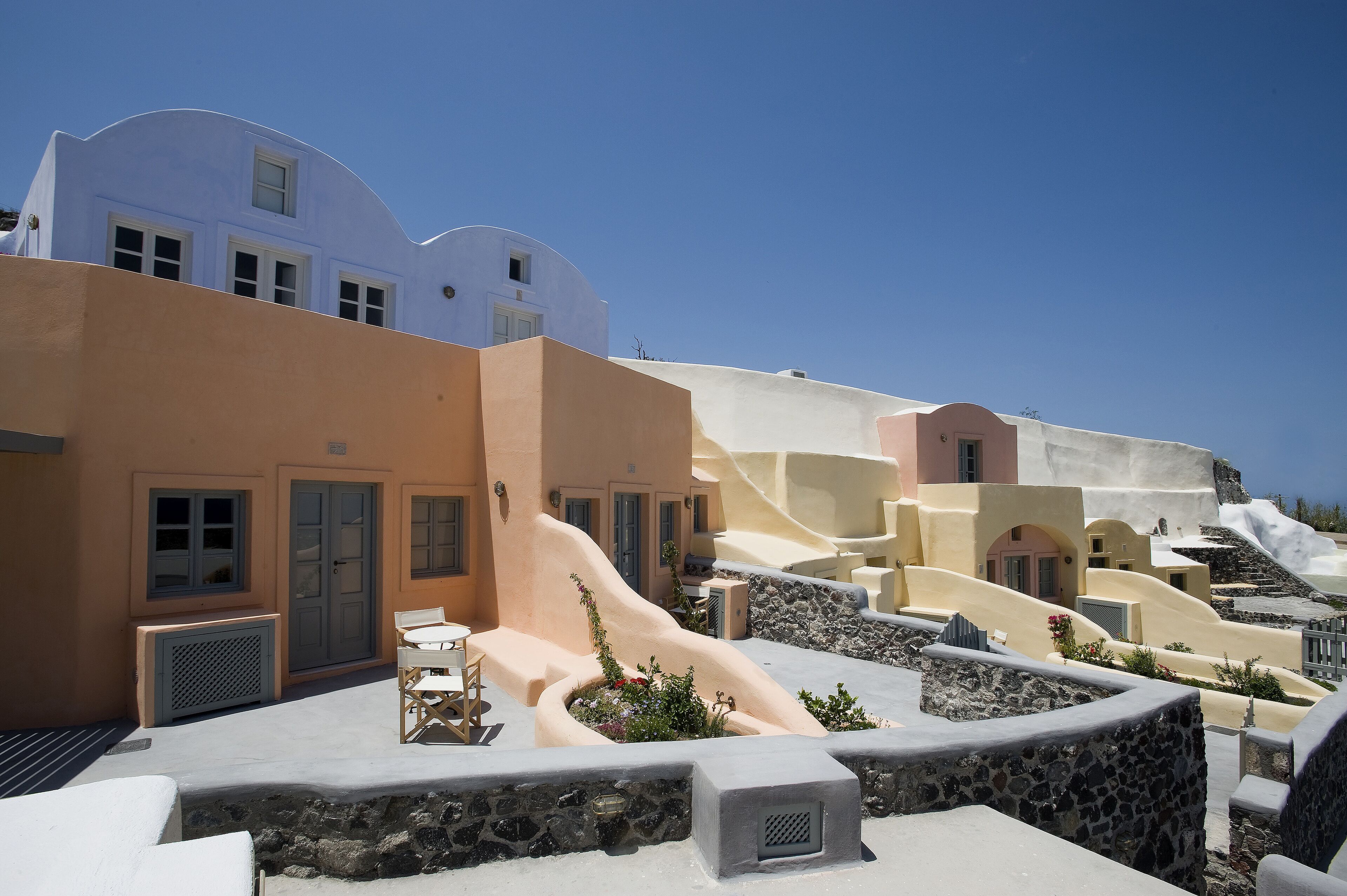 Ambelia Traditional Villas in Oía, Greece