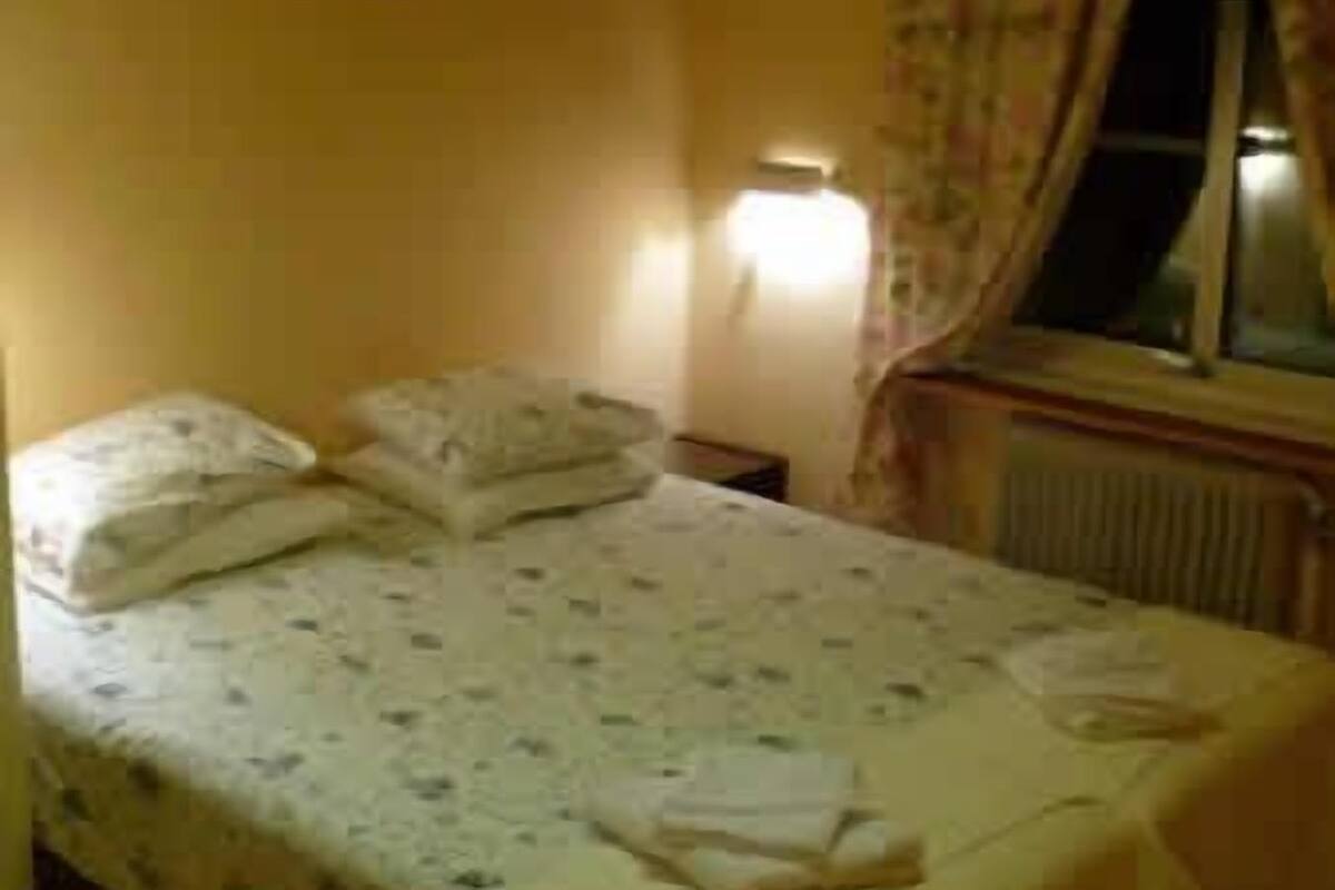 standard double room | free wifi
