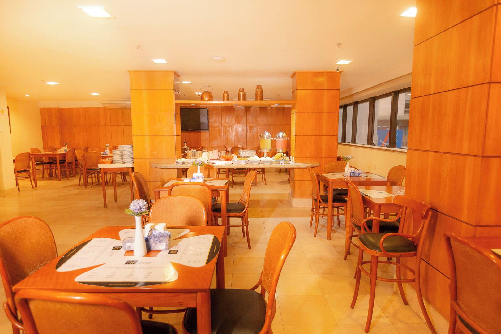 Foto - Rede Andrade Hotel Canadá