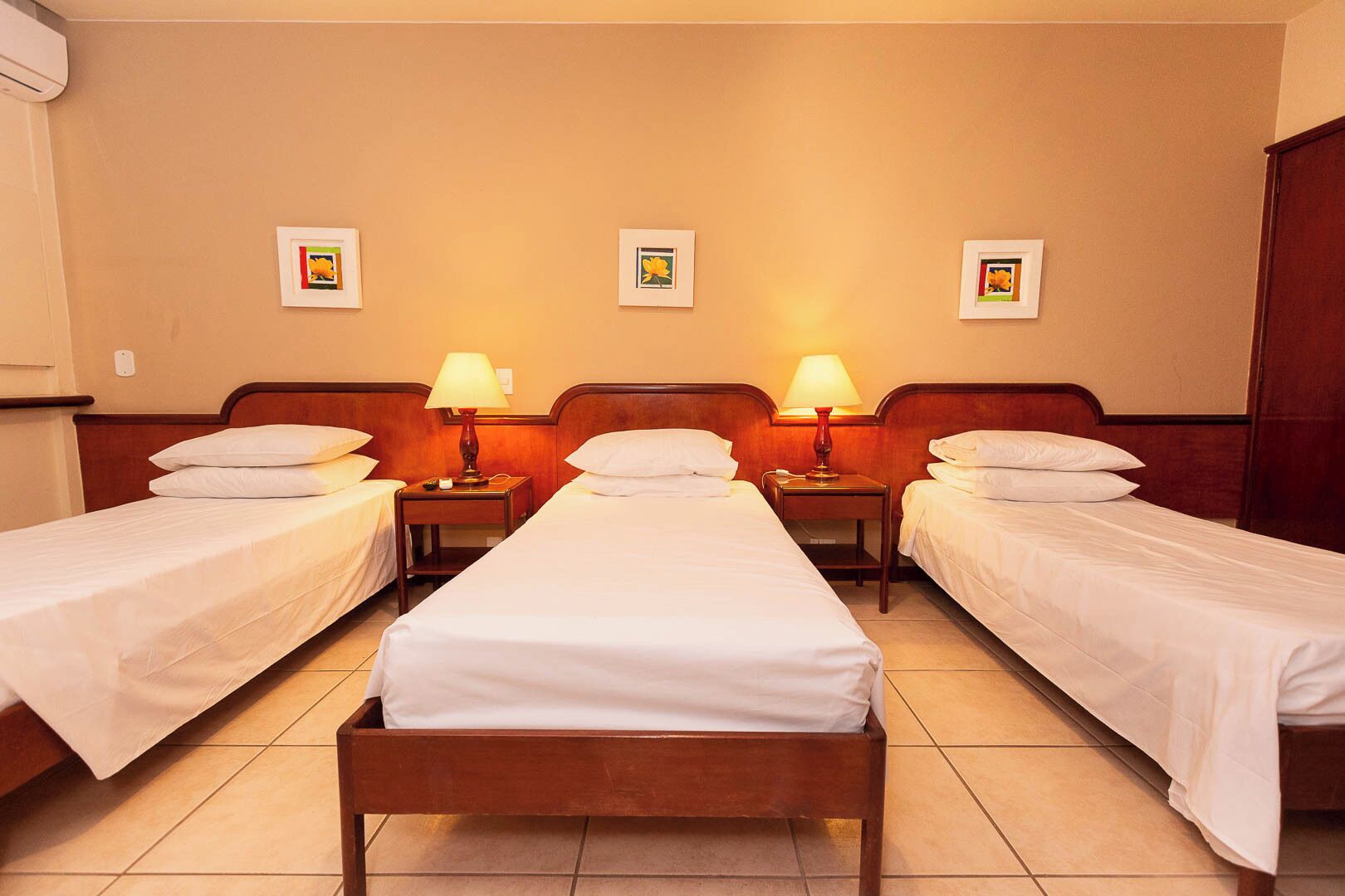 Photo - Rede Andrade Canada