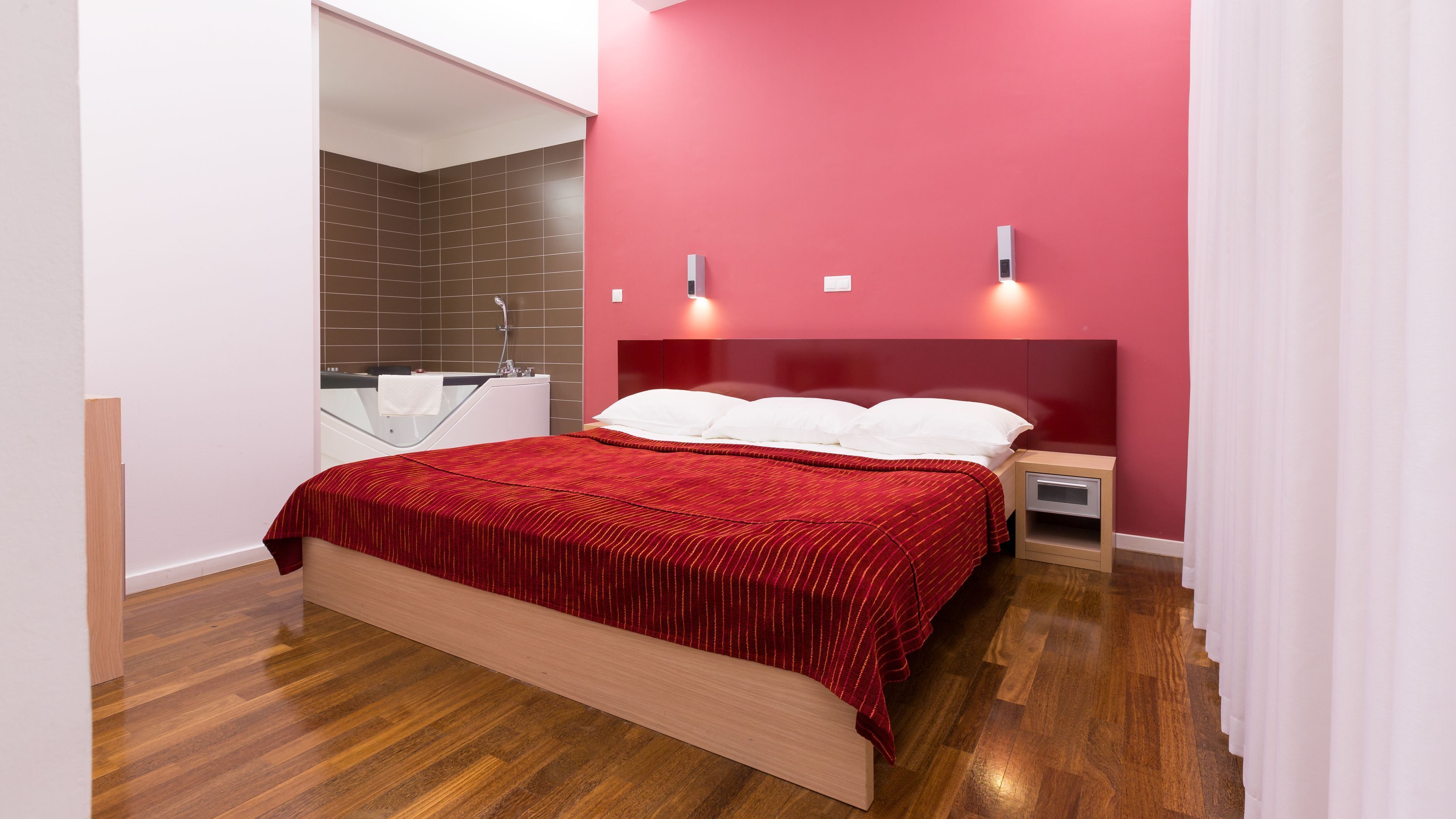 Minibar, in-room safe, desk, blackout curtains