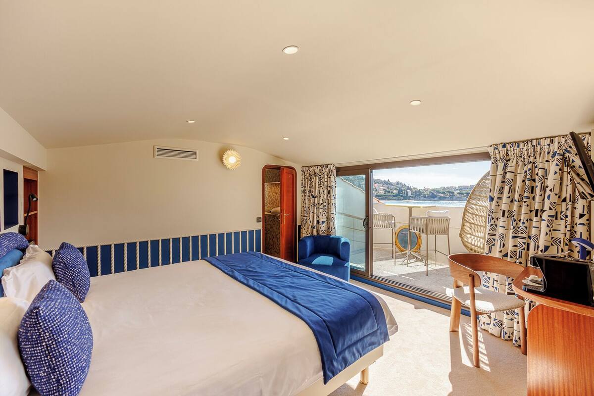 Chambre Double Vigie, vue mer | 迷你吧、房內夾萬、書桌、遮光窗簾/窗簾