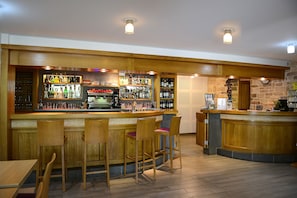 Bar (en el alojamiento)
