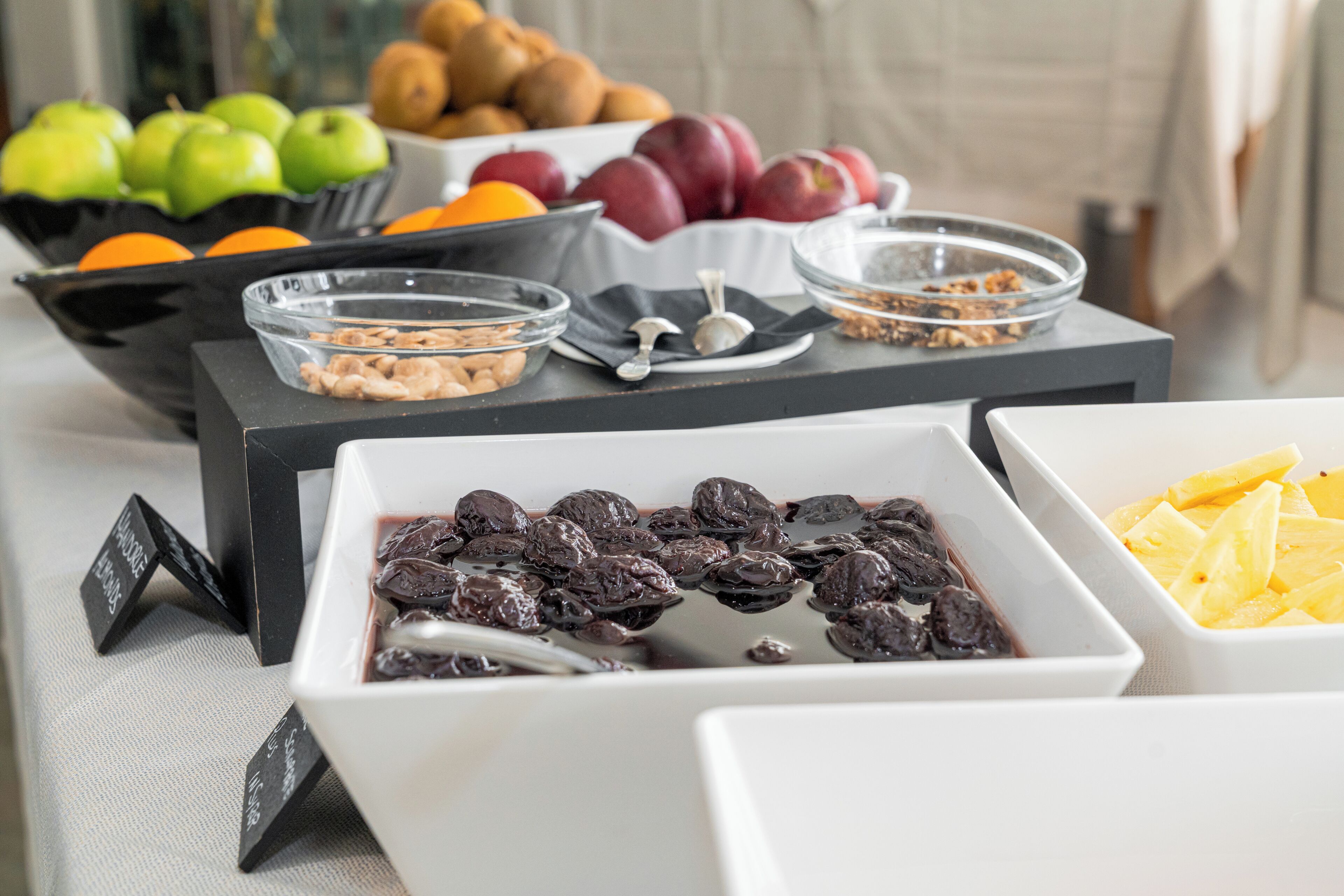 Daily buffet breakfast (EUR 10 per person)