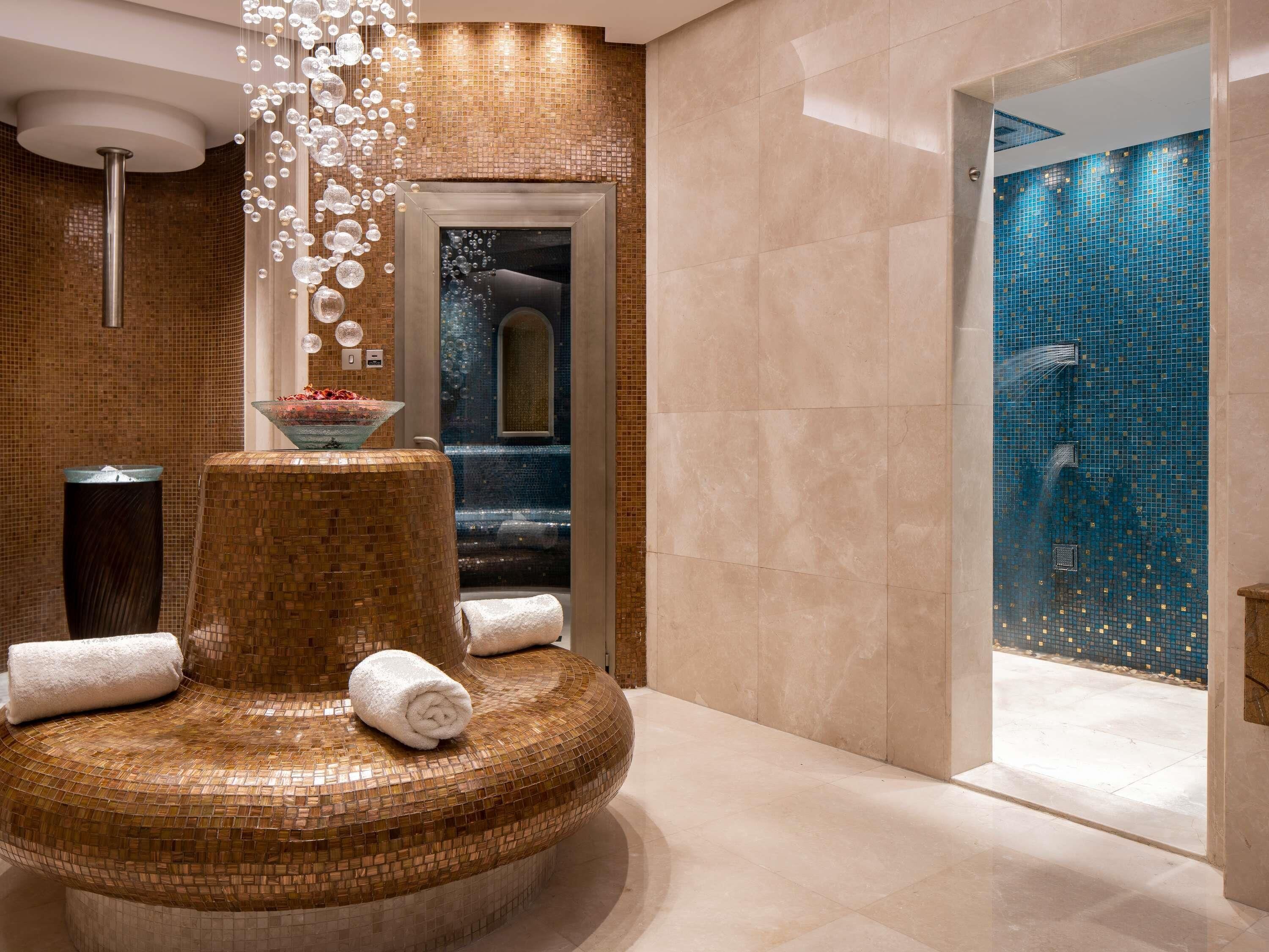 Sauna, steam room, body treatments, aromatherapy, hot stone massages