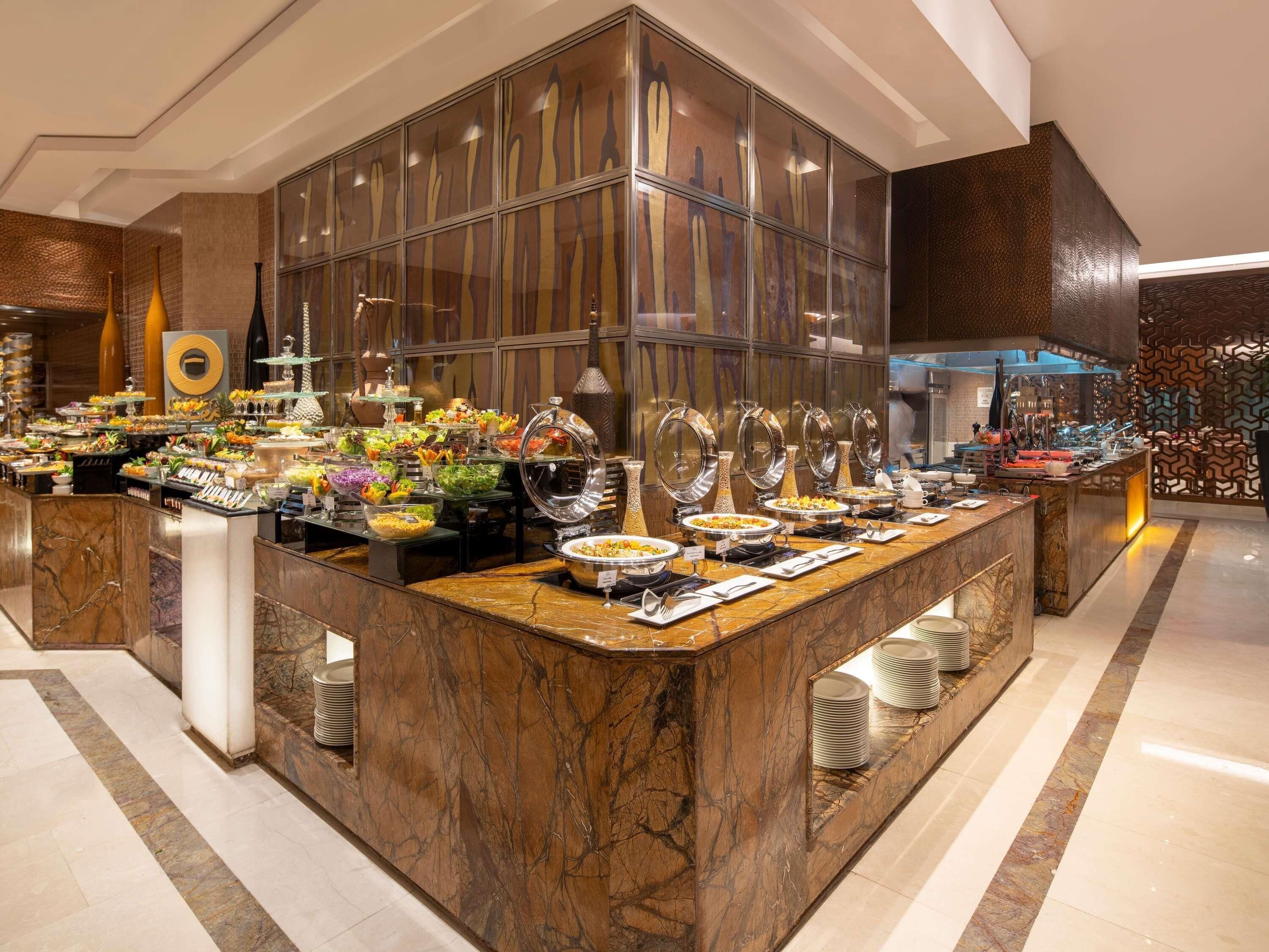 2 restaurants servant le petit déjeuner