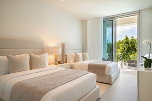 Room, 3 Bedrooms, Oceanfront (Residence with pool) | Egyptian cotton sheets, premium bedding, down comforters, pillowtop beds