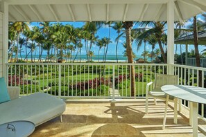 Terrace/patio - Four Seasons Resort and Residence Puerto Rico (Río Grande)