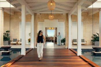 Hotel entrance and lobby at Four Seasons Resort and Residence Puerto Rico