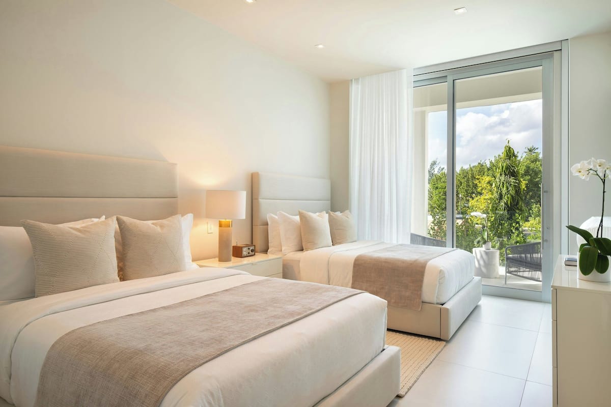 1 chambre, draps en coton égyptien, literie de qualité, couette en duvet