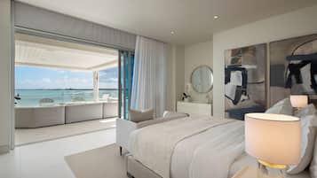 House, 4 Bedrooms, Oceanfront (Rooftop Pool Residence) | Egyptian cotton sheets, premium bedding, down duvets, pillow-top beds