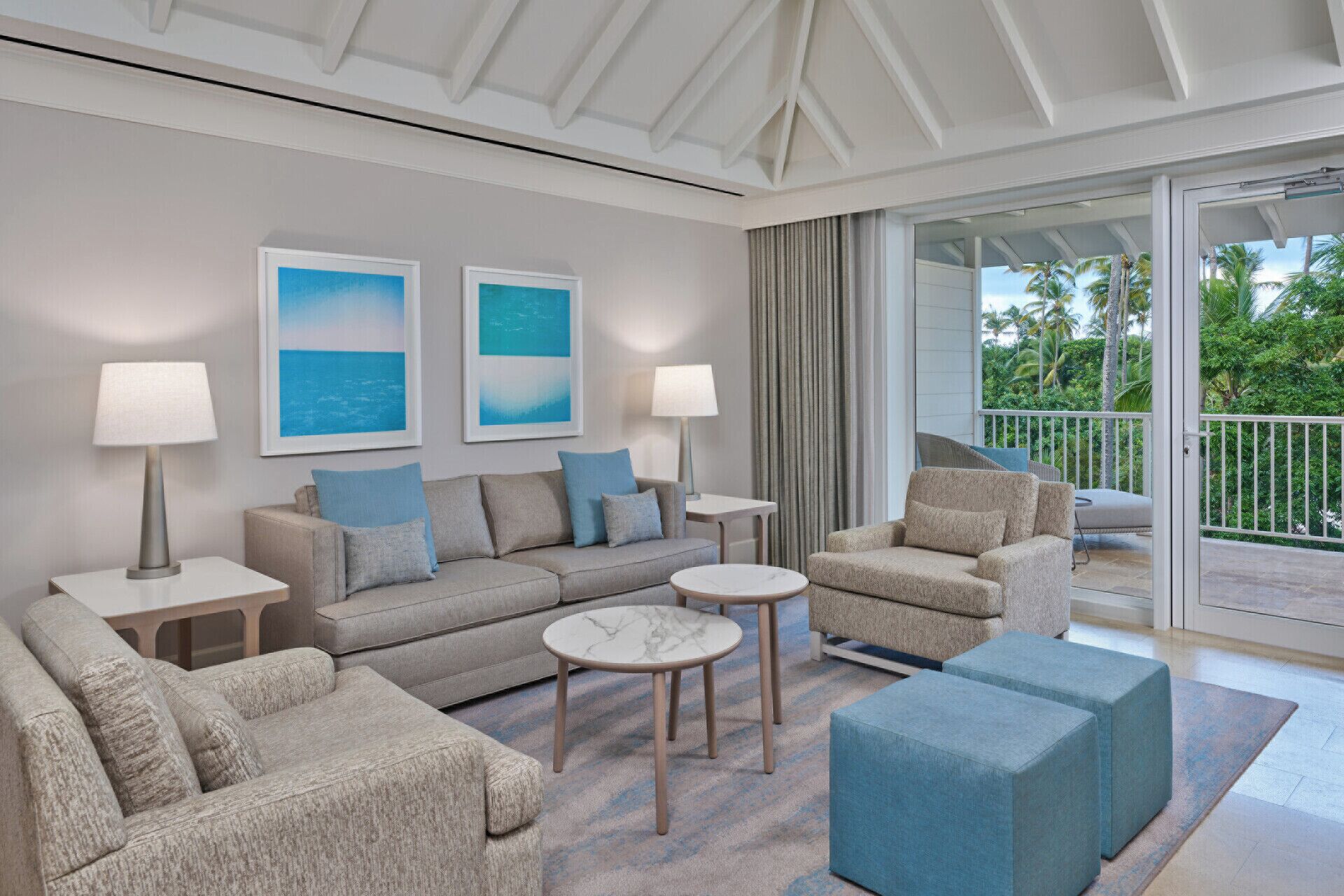 Deluxe Suite, 1 Bedroom, Garden View | Living area | LCD TV, Netflix, pay movies, streaming services