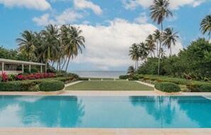 Terrace/patio - Four Seasons Resort and Residence Puerto Rico (Río Grande)