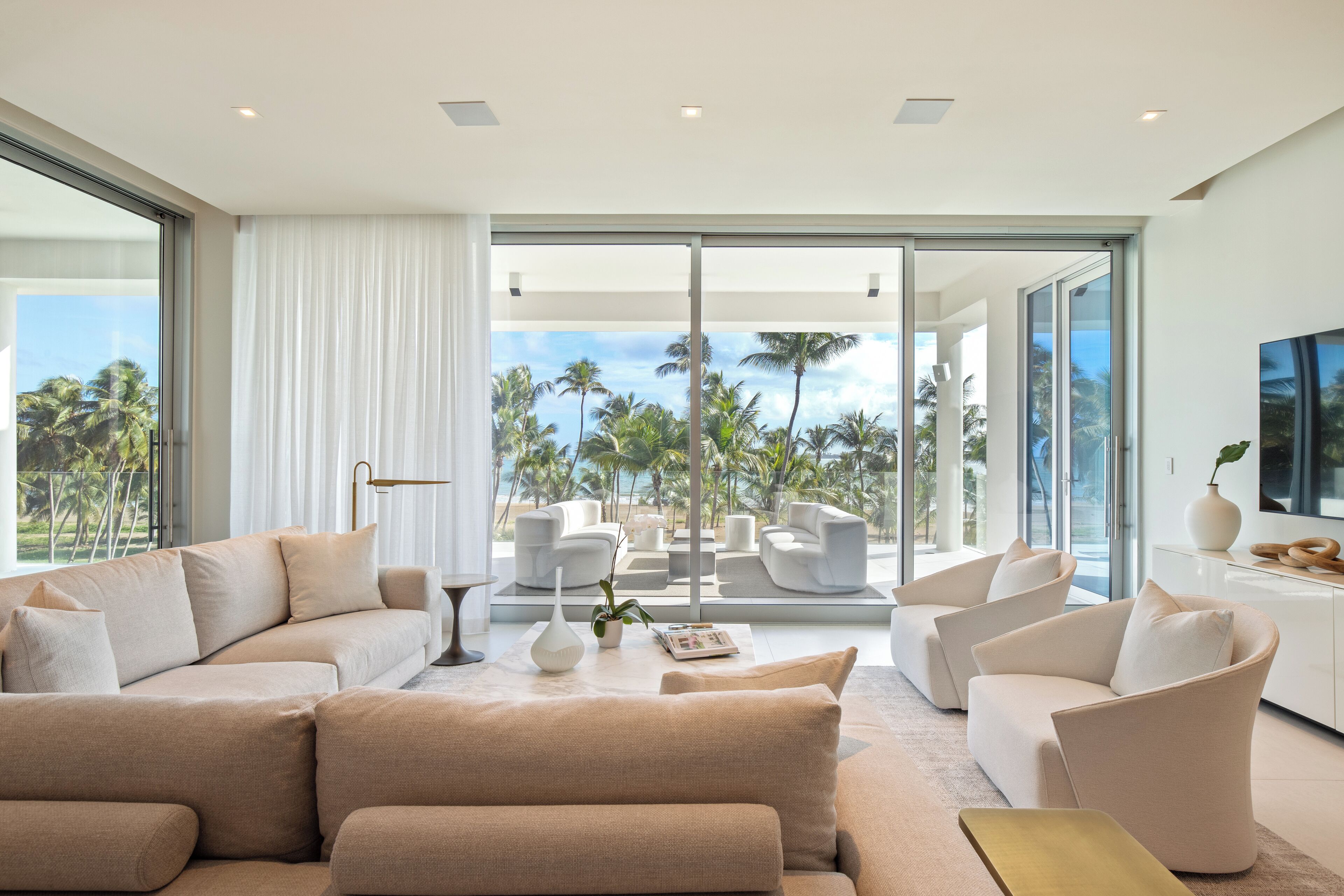 Zimmer, 3 Schlafzimmer, Meerseite (Residence with pool) | Wohnbereich