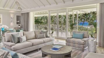 Suite, Oceanfront (Governor) | Living area | LCD TV, Netflix, pay movies, streaming services