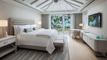 Suite, 1 Bedroom, Oceanfront (Balcony) | Egyptian cotton sheets, premium bedding, down comforters, pillowtop beds