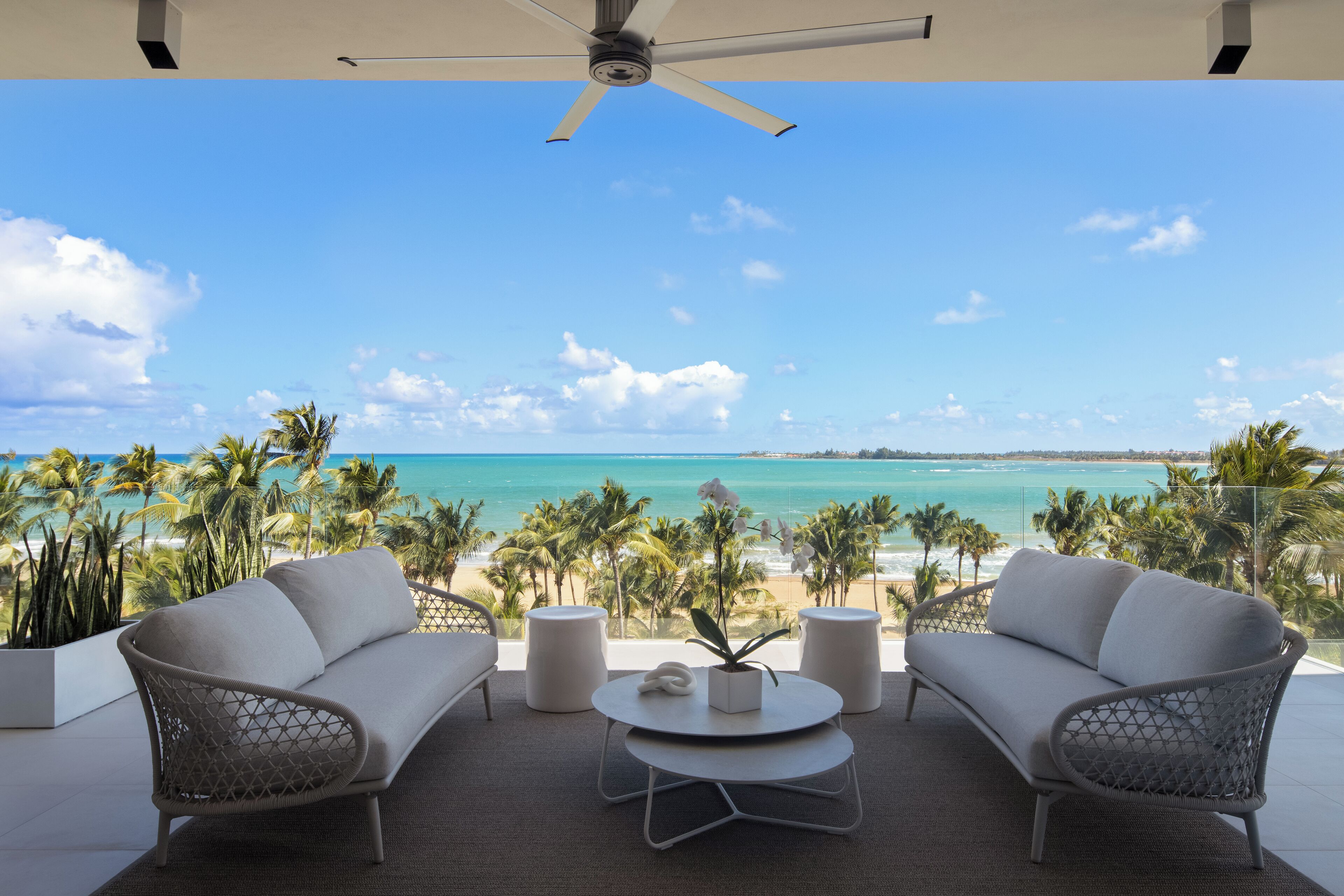 House, 4 Bedrooms, Oceanfront (Rooftop Pool Residence) | Terrace/patio