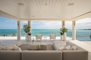 Chambre luxueuse, 4 chambres, non-fumeur, au bord de l’océan | Vue sur la plage ou l’océan