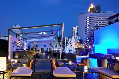 Paradox Bangkok Sukhumvit