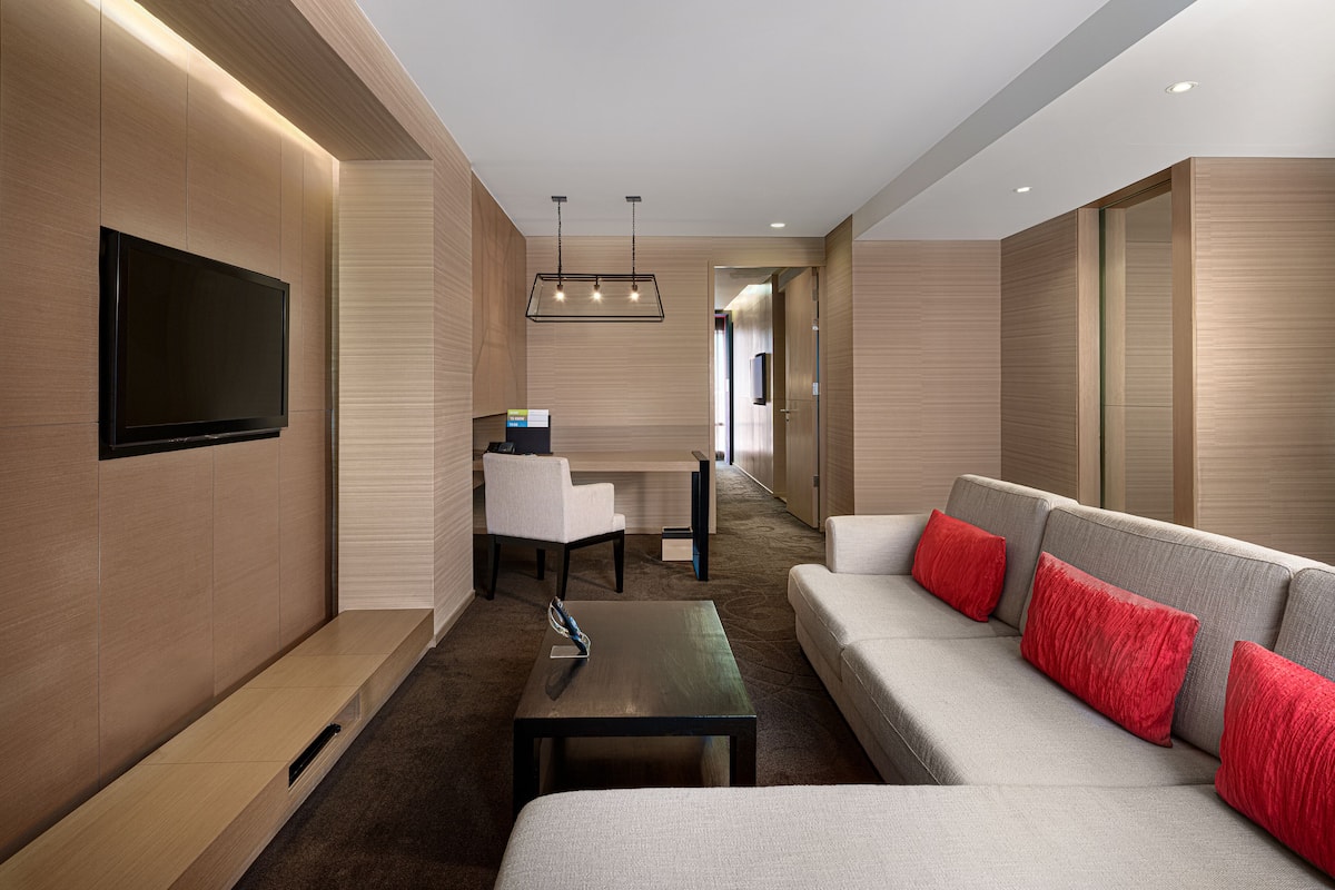 Executive Suite, 1 King Bed