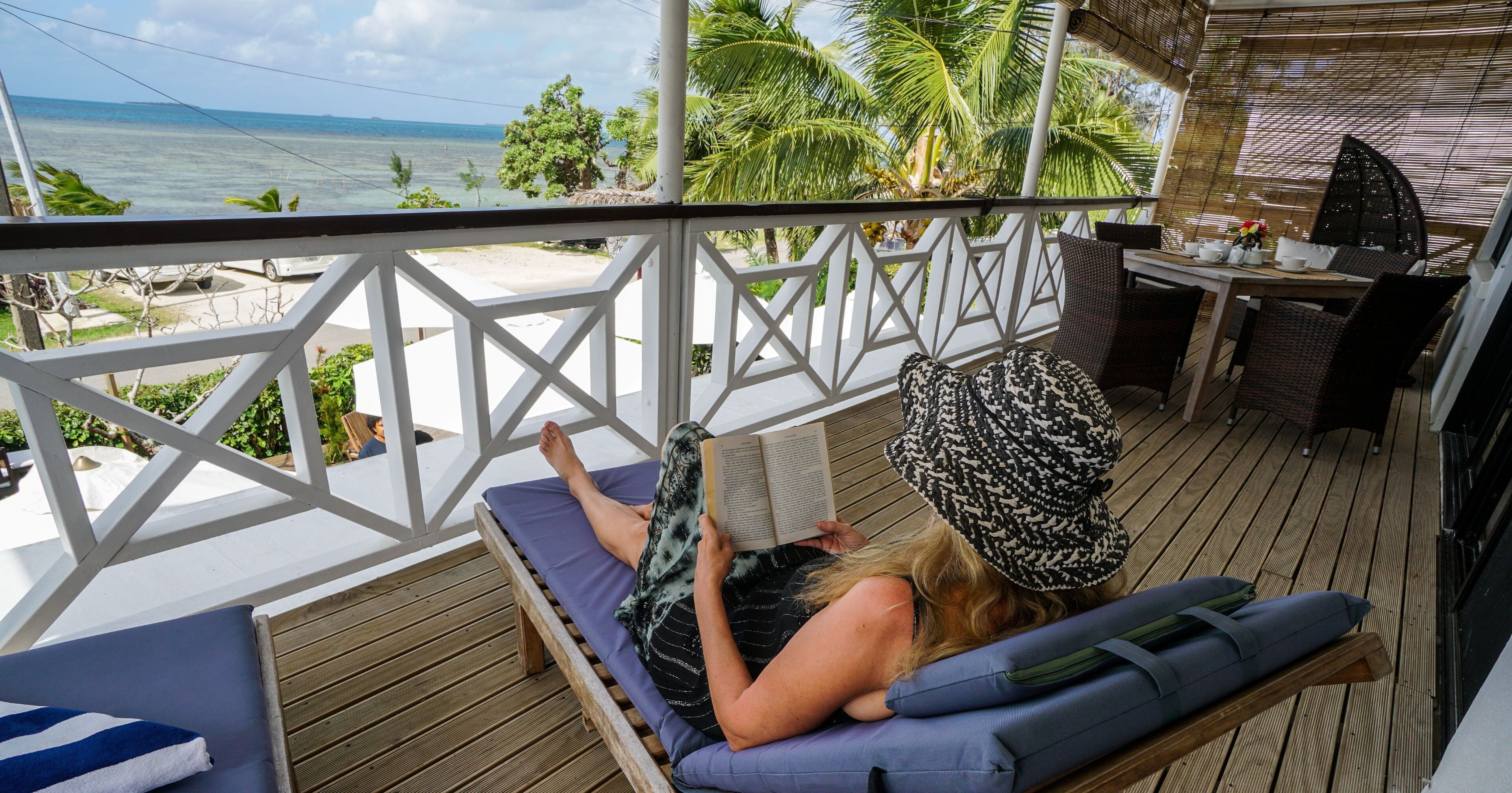 Luxury-Suite, 2 Schlafzimmer, Balkon, Meerblick | Terrasse/Patio