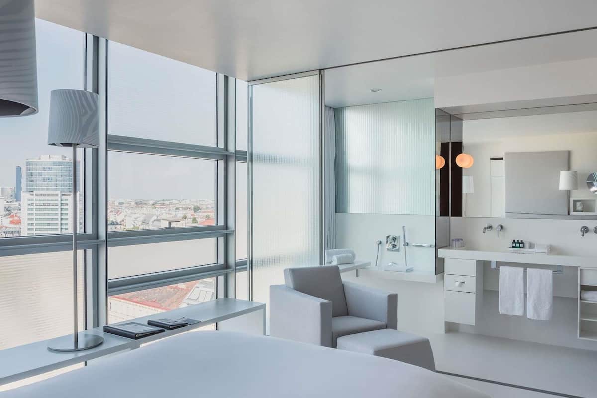 Corner (Ferris Wheel View), 2 Queen Beds | Premium bedding, minibar, in-room safe, individually decorated