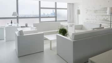 SO/ VIP, Panoramic View (Suite) | Roupas de cama premium, frigobar, cofres nos quartos