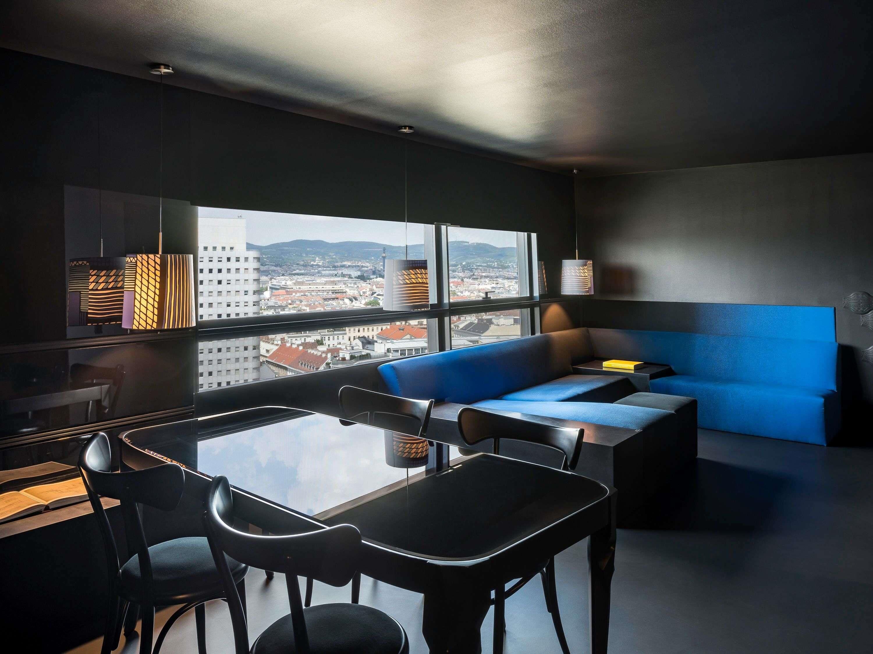 Black Deluxe Suite (Danube Canal View), King Bed | Premium bedding, minibar, in-room safe, individually decorated