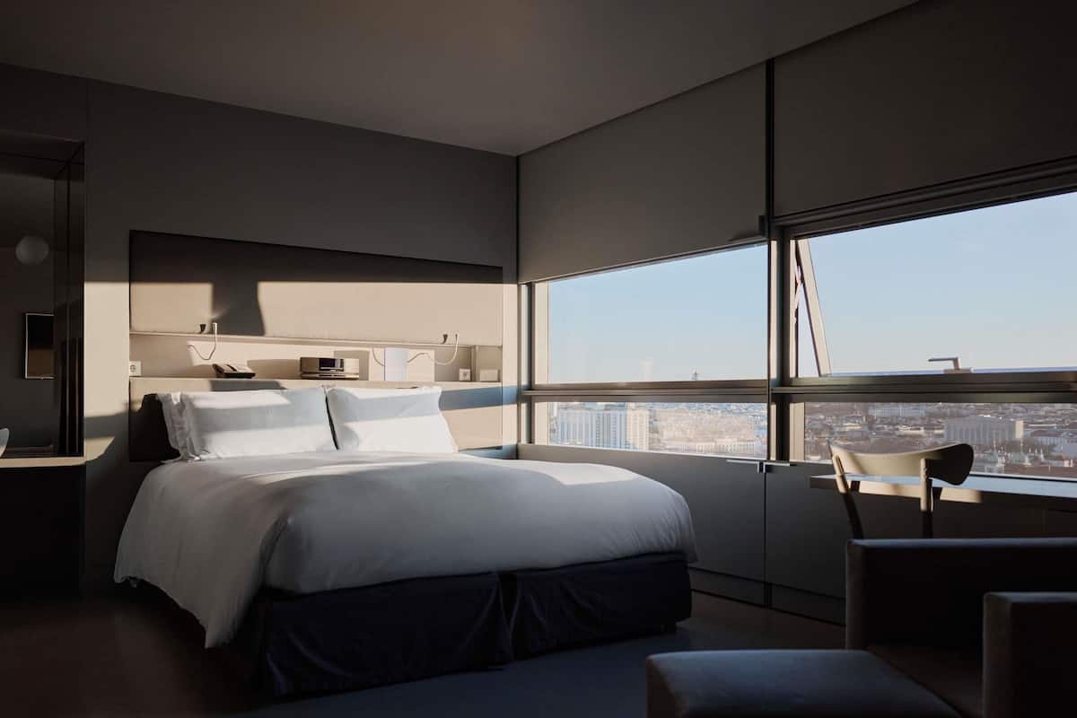 SO/ Lofty, St. Stephen's Cathedral View (Suite)