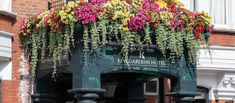 Kew Gardens Hotel